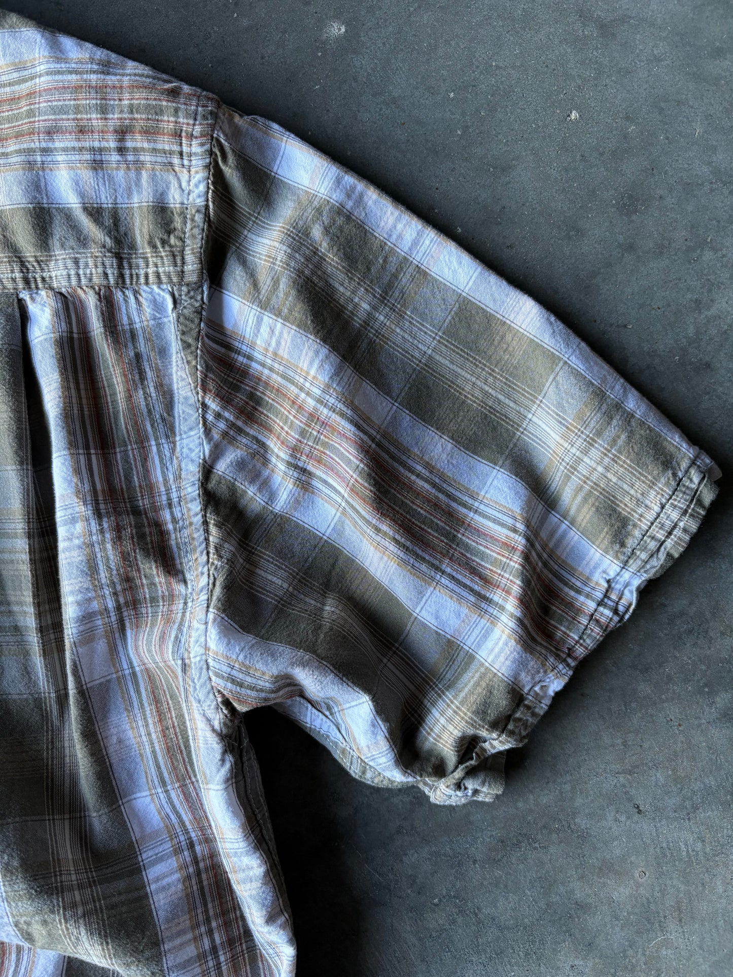 Retreat Crop Button Up
