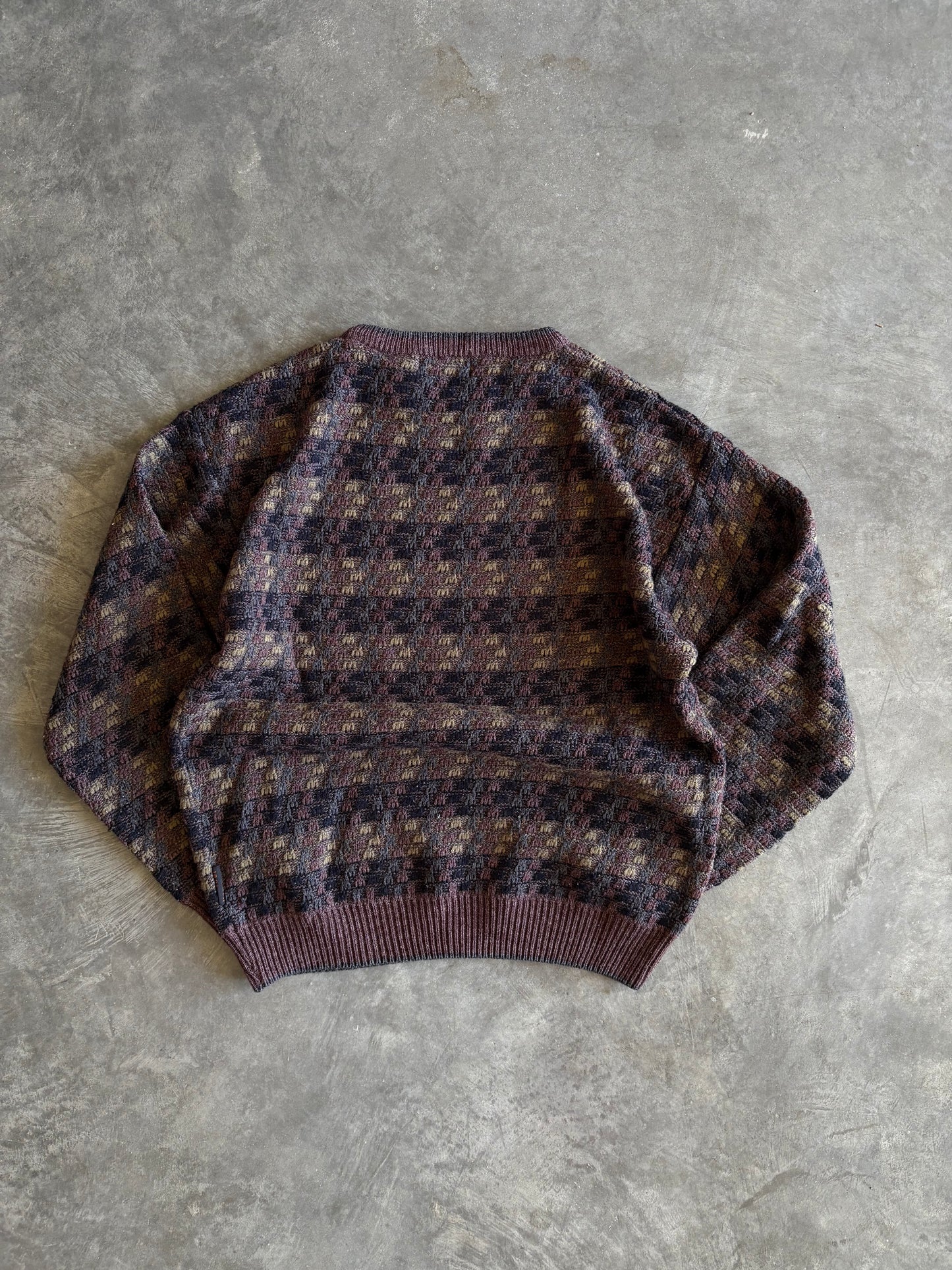 Vintage Pattern Brown Knit