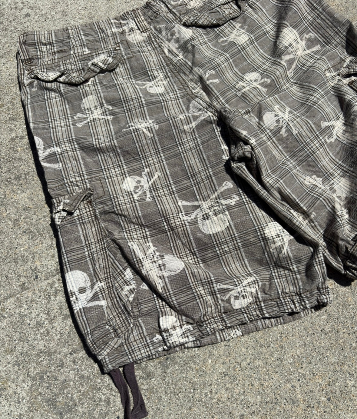 Skull Shorts
