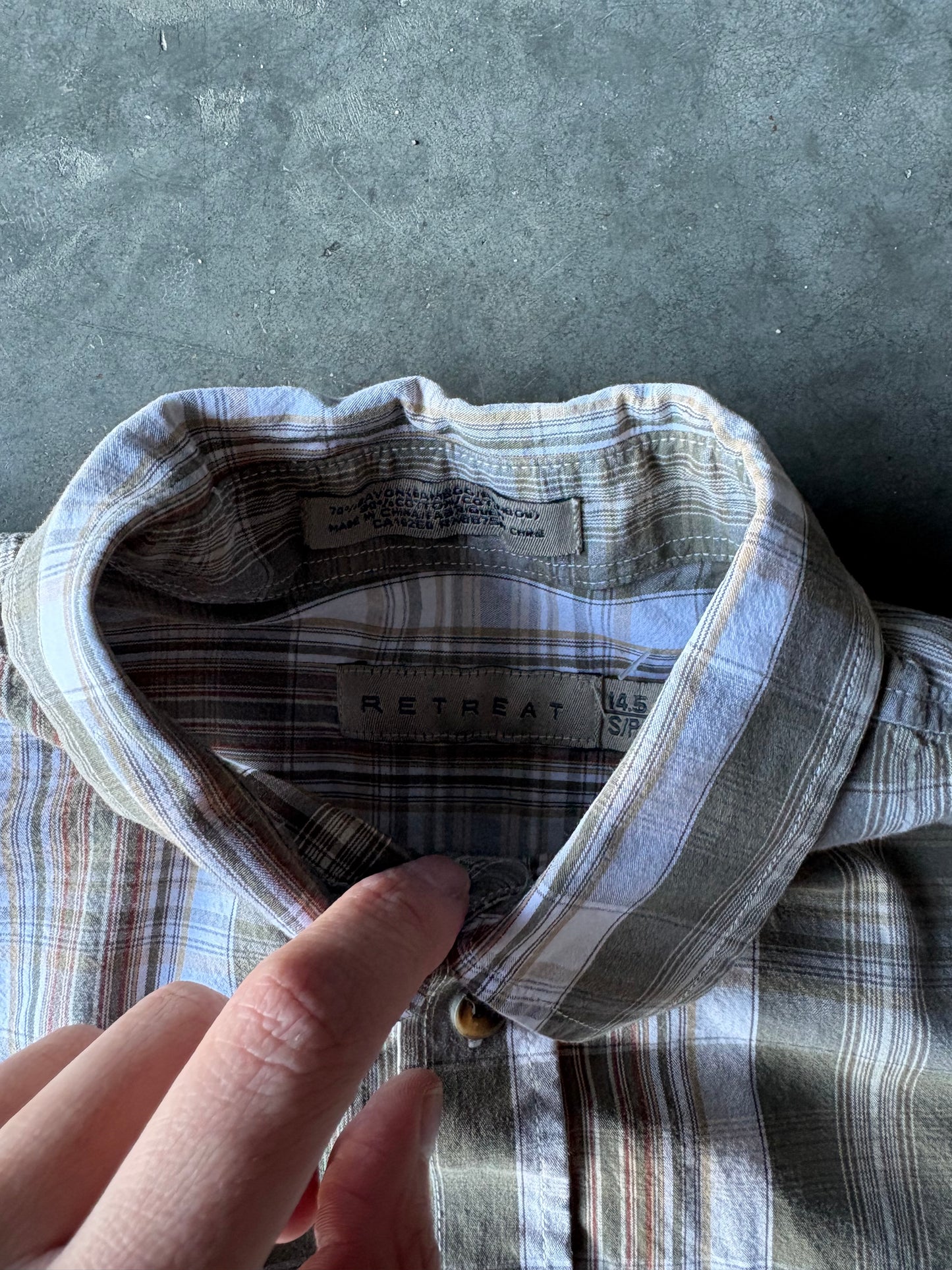 Retreat Crop Button Up