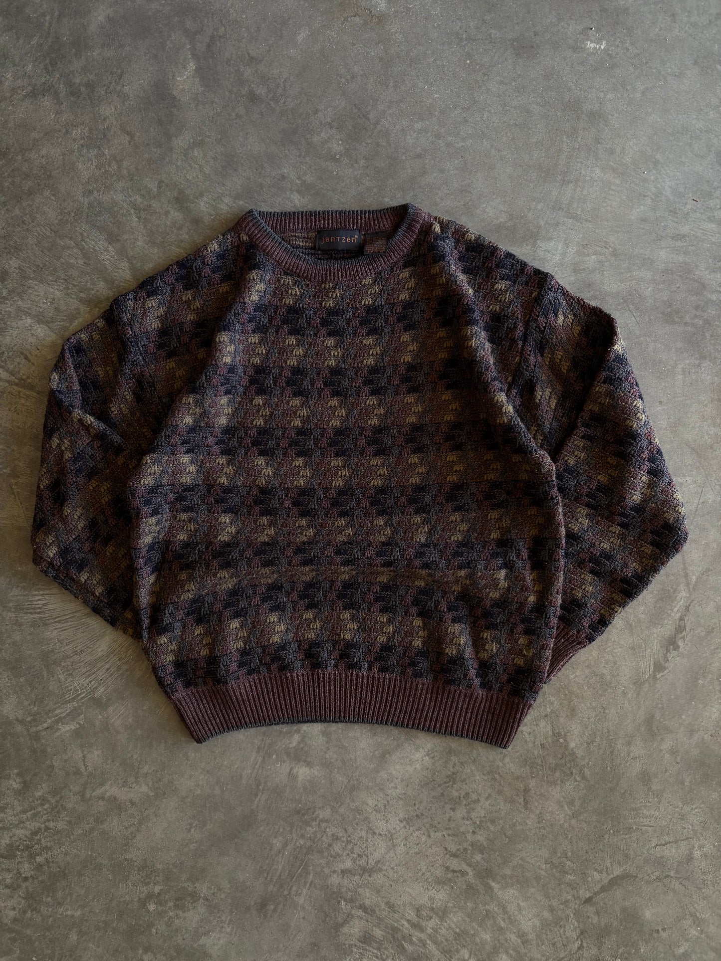 Vintage Pattern Brown Knit
