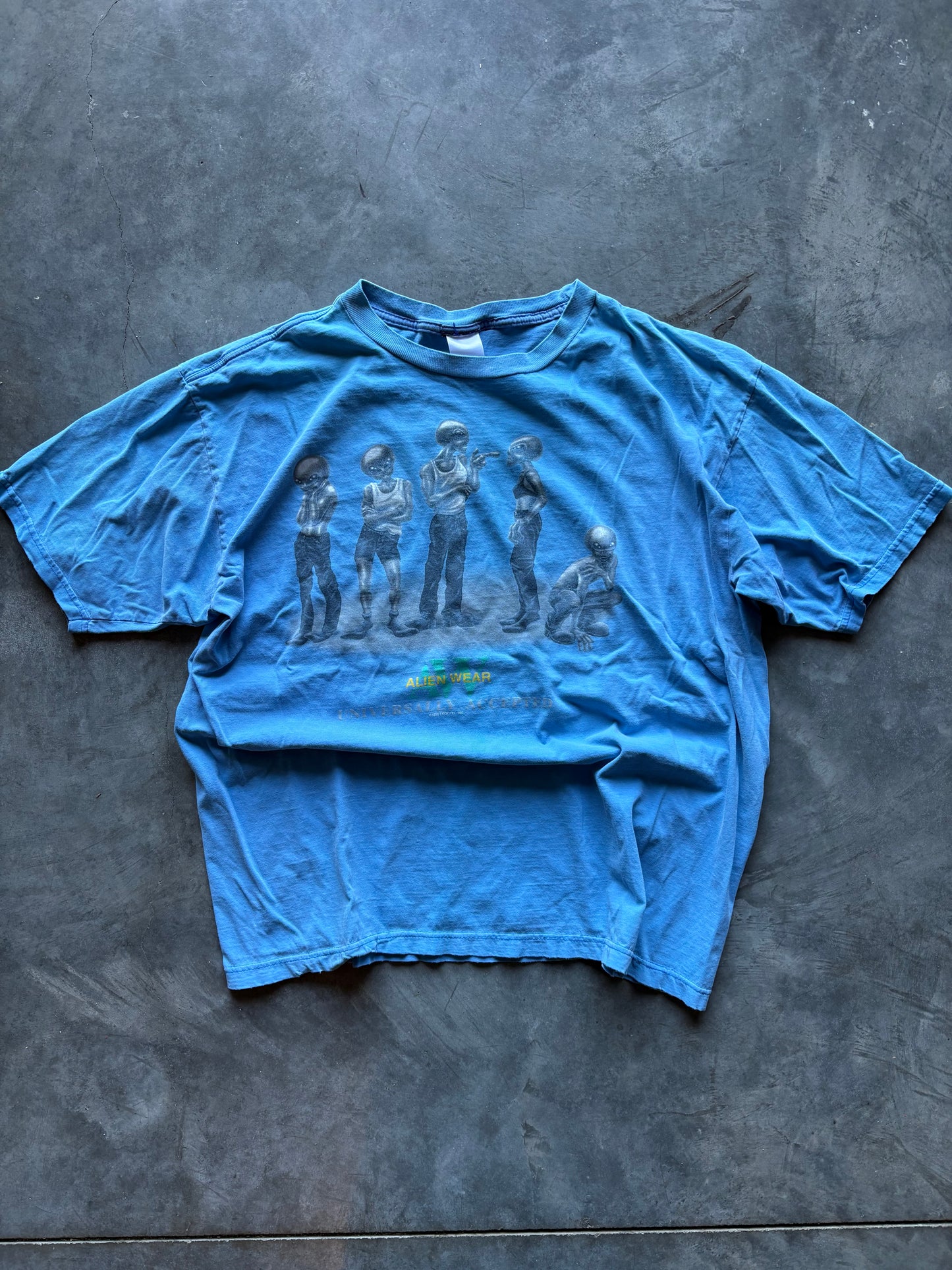 1996 Alien Wear Graphic Tee
