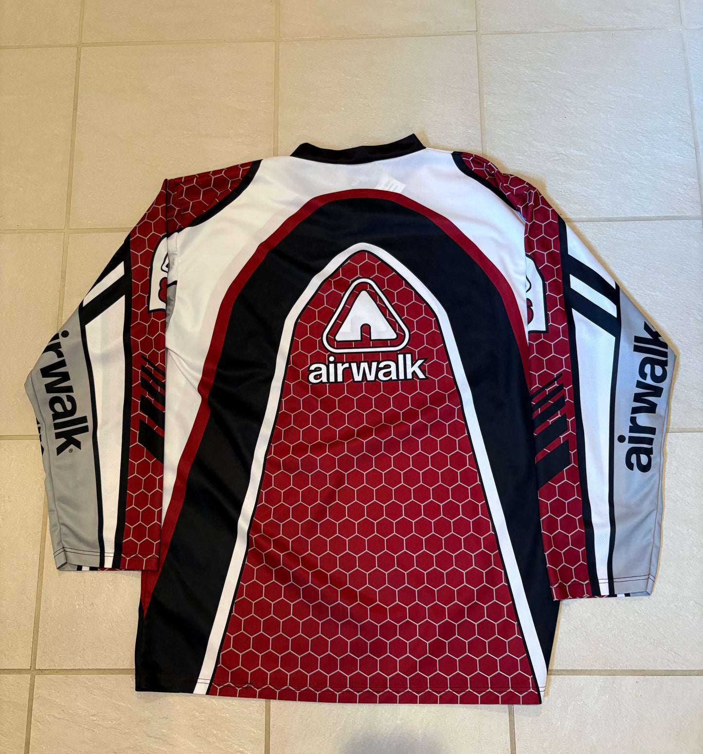 AirWalk Long Sleeve