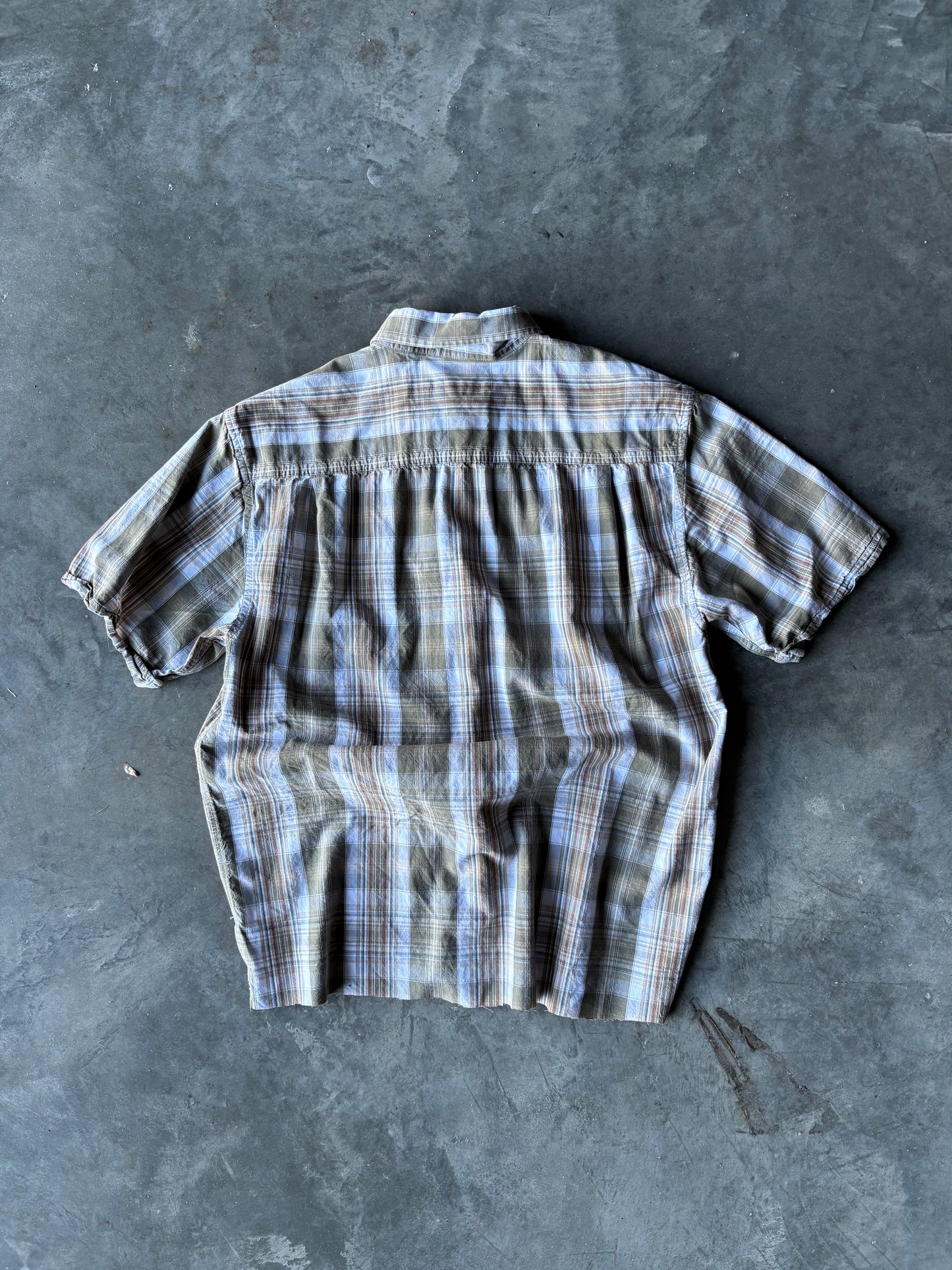 Retreat Crop Button Up