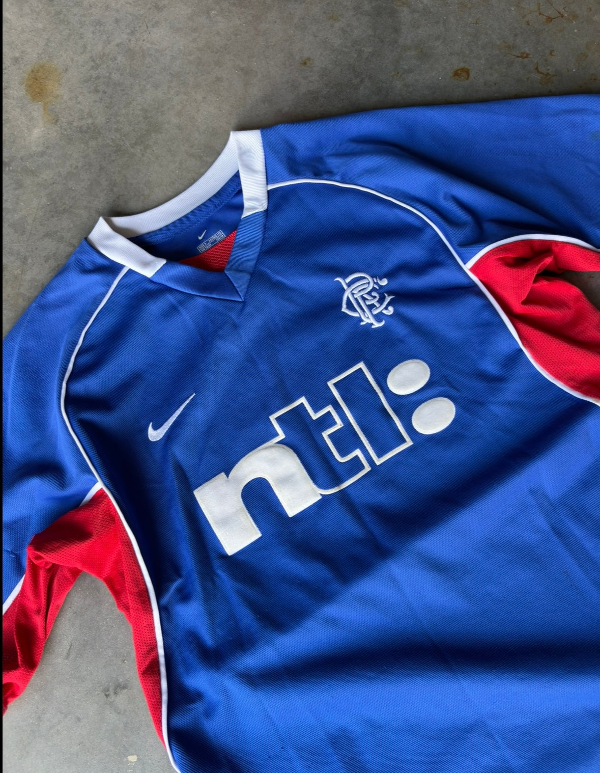 2001/2002 Glasgow Rangers Home Jersey